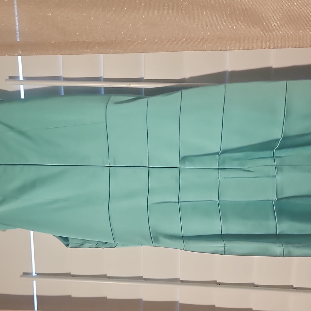 JAX DRESS - Picture 3 of 4